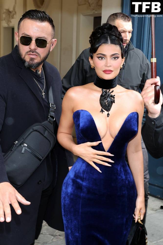 Busty Kylie Jenner Flaunts Her Deep Cleavage in Paris (54 Photos + Video) - #13