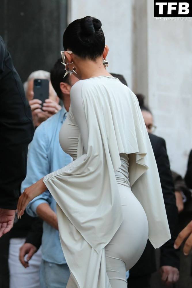Kylie Jenner Flaunts Her Curves in a White Dress During Paris Fashion Week - #53