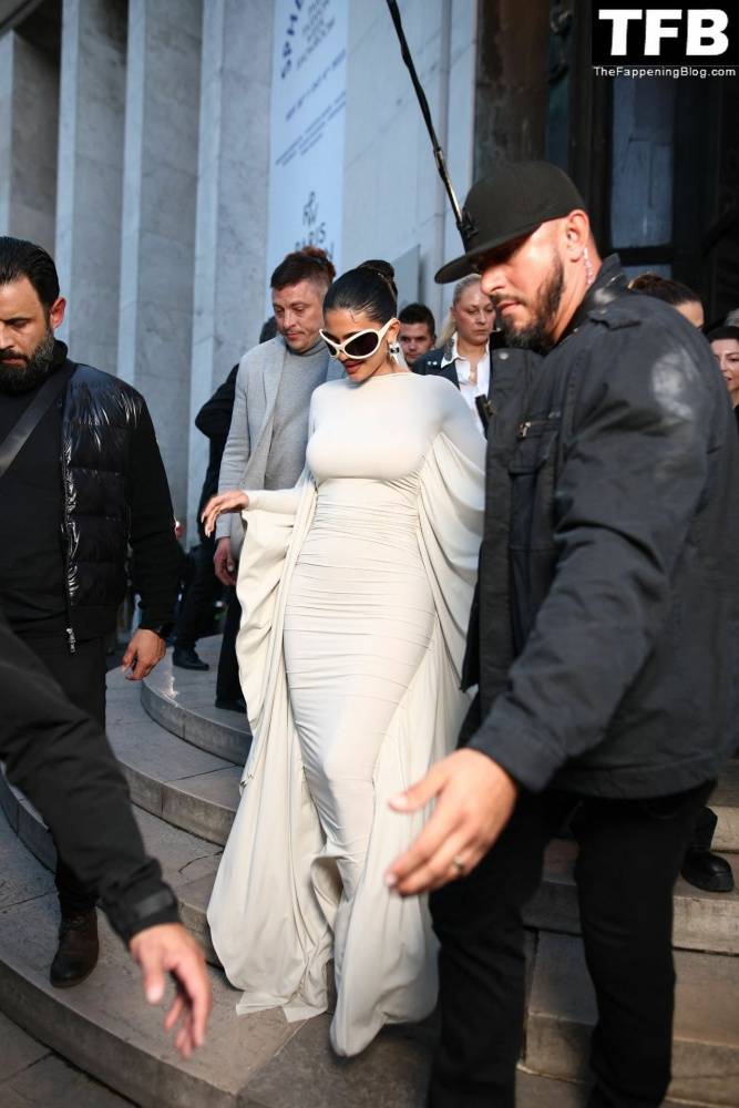 Kylie Jenner Flaunts Her Curves in a White Dress During Paris Fashion Week - #87