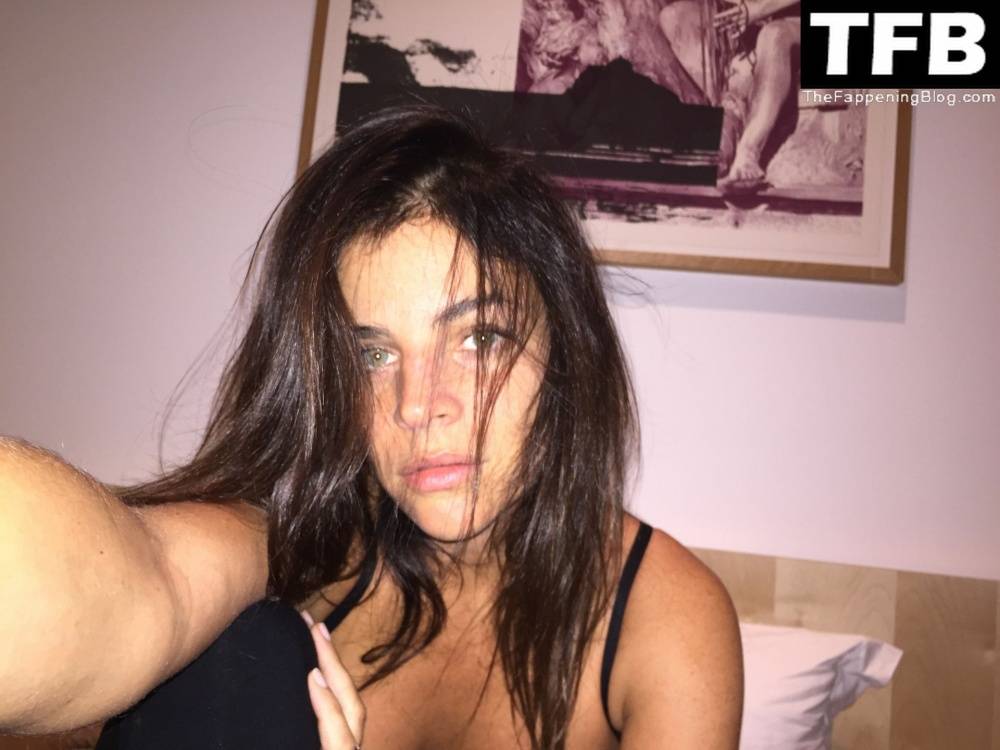 Julia Restoin Roitfeld Nude & Sexy Leaked The Fappening - #1