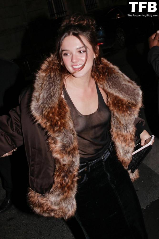 Charlotte Lawrence Flashes Her Nude Tits at the Saint Laurent Womenswear Show in Paris - #23