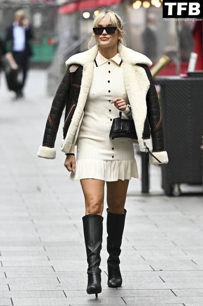 Ashley Roberts Shows Off Her Pokies in London - #68