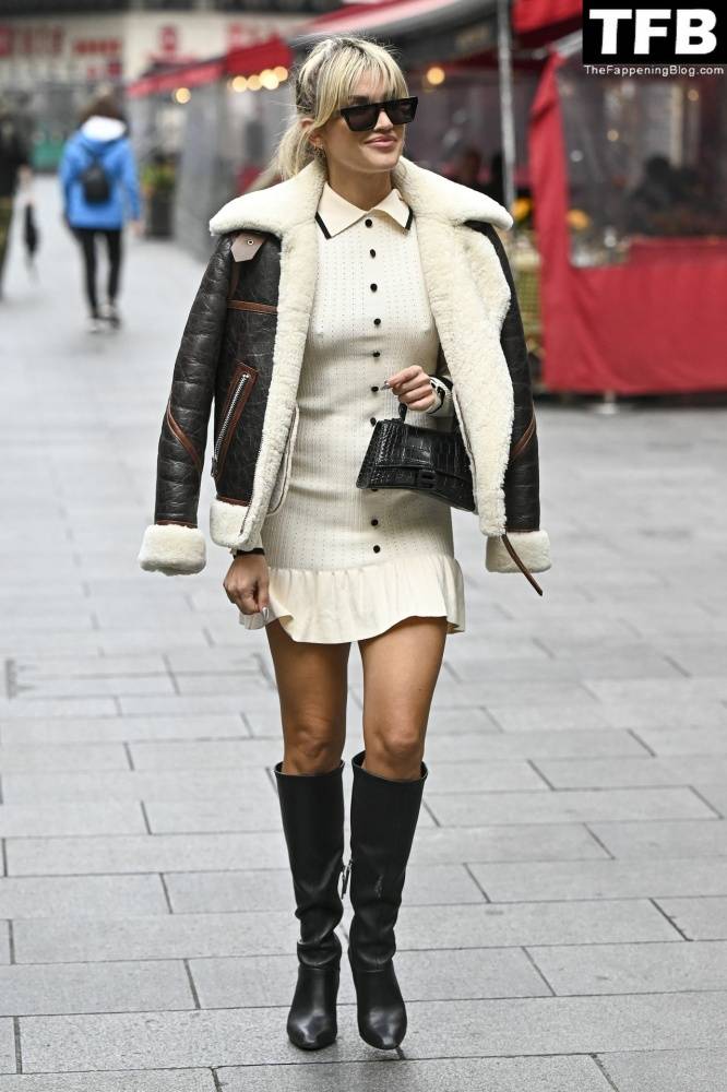 Ashley Roberts Shows Off Her Pokies in London - #50