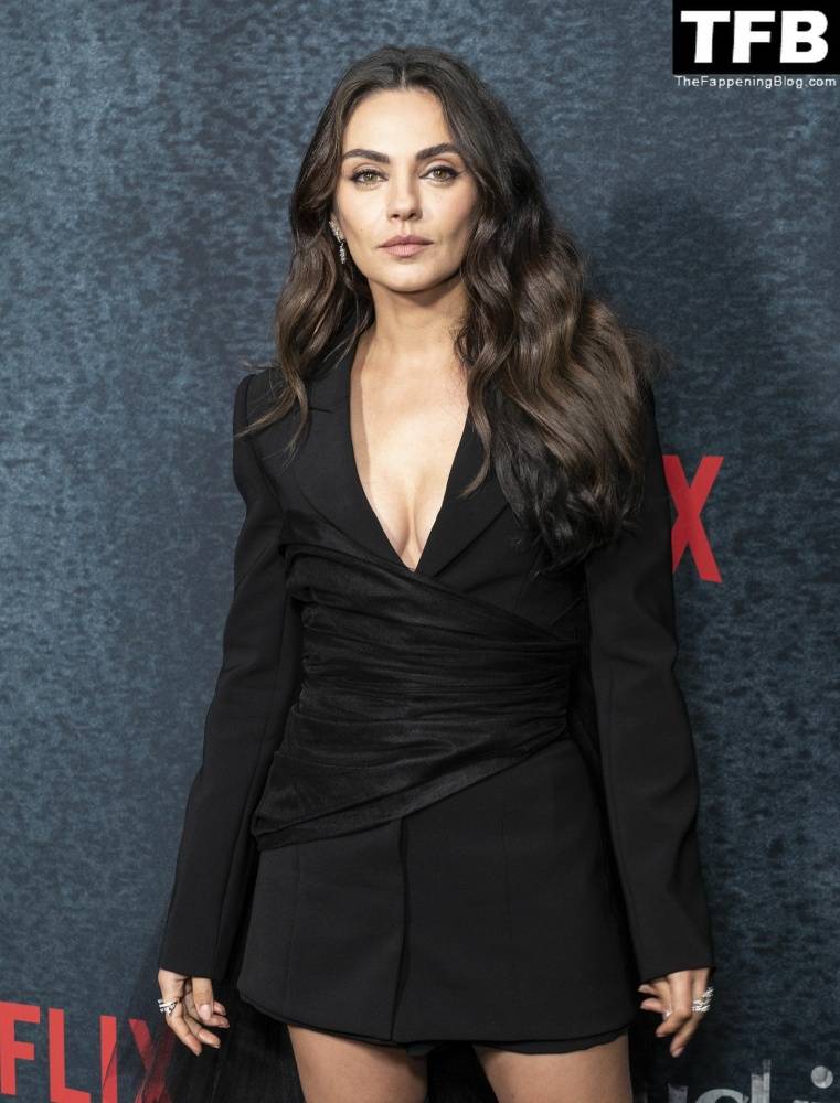Mila Kunis Poses on the Red Carpet at the New York Premiere of Netflix 19s 18Luckiest Girl Alive 19 - #48