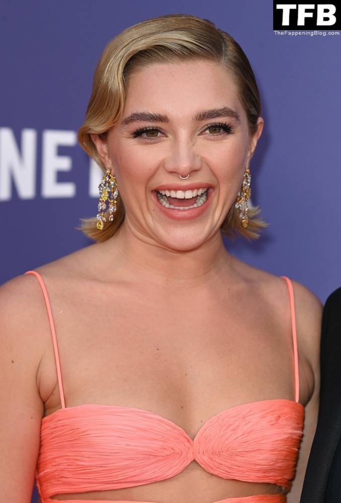 Florence Pugh Stuns on the Red Carpet at 1CThe Wonder 1D Premiere in London - #27