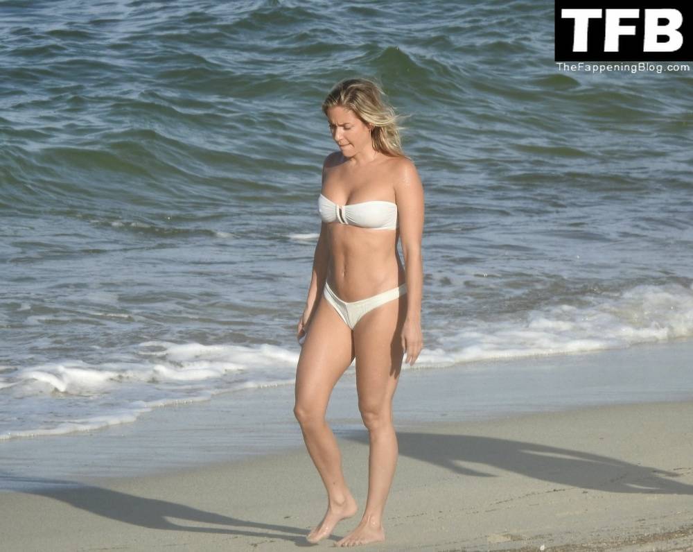 Kristin Cavallari Looks Incredible as She Takes a Dip in the Ocean in a White Bikini - #12