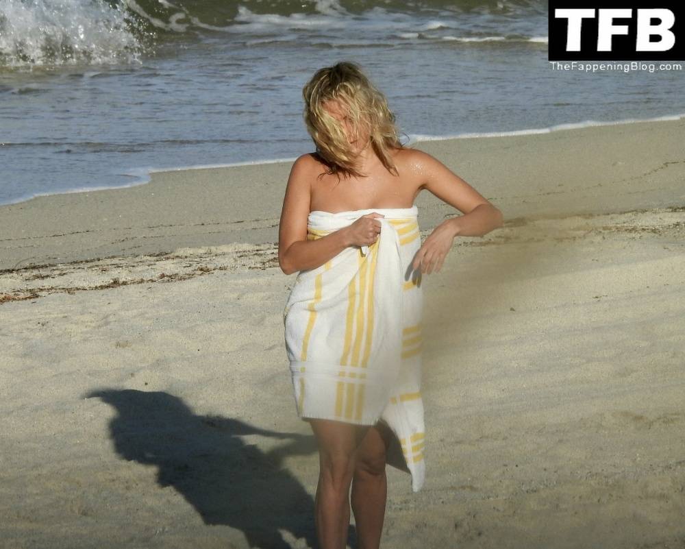 Kristin Cavallari Looks Incredible as She Takes a Dip in the Ocean in a White Bikini - #4