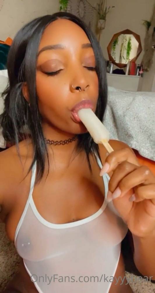 KayyyBear Popsicle Blowjob Masturbation Onlyfans photo Leaked - #8