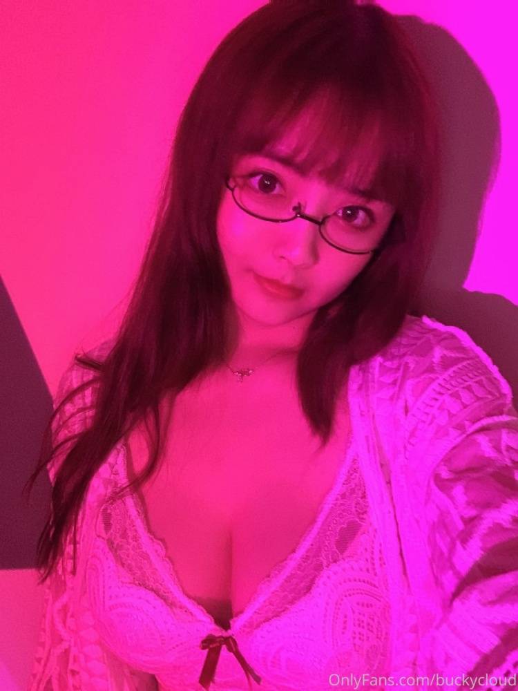 LittlePotato🥔🍠@buckycloud Asian Nude Pics Onlyfans Leaked [45+PICS] - #9