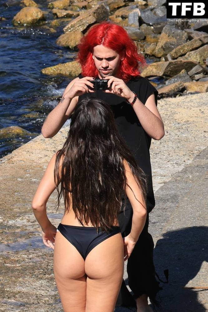 Addison Rae Displays Her Curves in a Black Bikini on Holiday with Omer Fedi on Lake Como - #2
