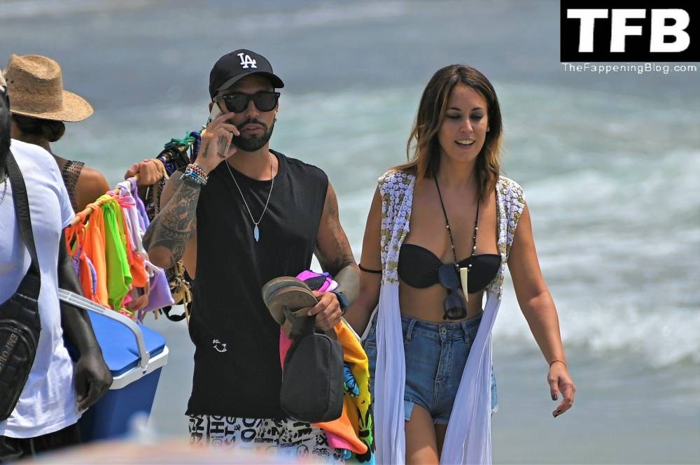 Raquel Lozano Flaunts Her Curves on the Beach in Ibiza - #8