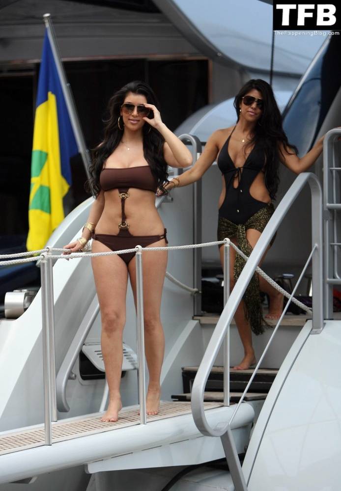 Kim Kardashian Nude & Sexy Collection 13 Part 4 - #33
