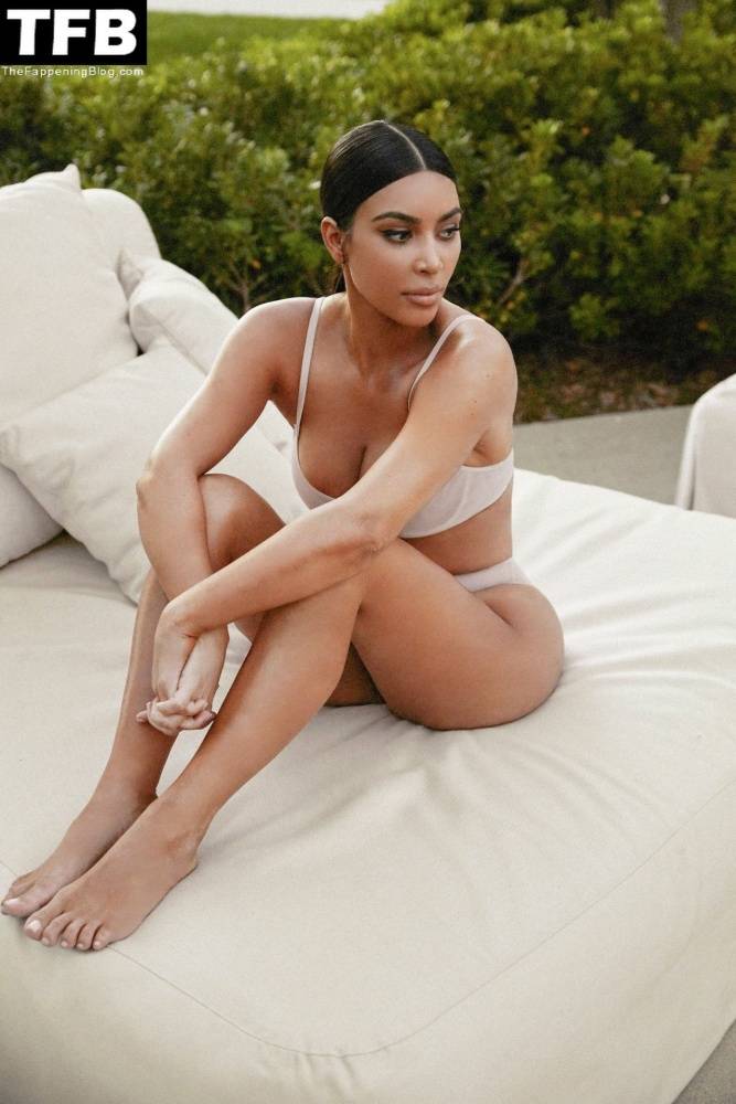 Kim Kardashian Nude & Sexy Collection 13 Part 4 - #63
