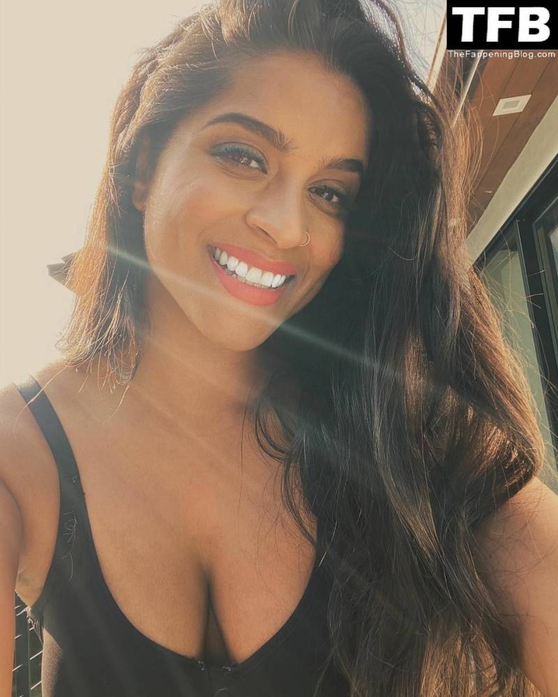 Lilly Singh Topless & Sexy Collection - #24