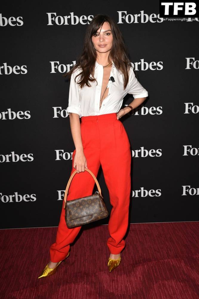 Newly Single Emily Ratajkowski Attends Forbes Power Women 19s Summit in NYC - #64