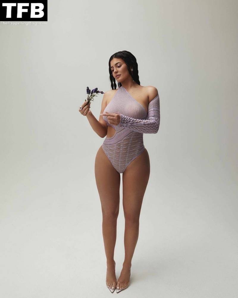 Kylie Jenner Sexy (13 Hot Photos) - #6