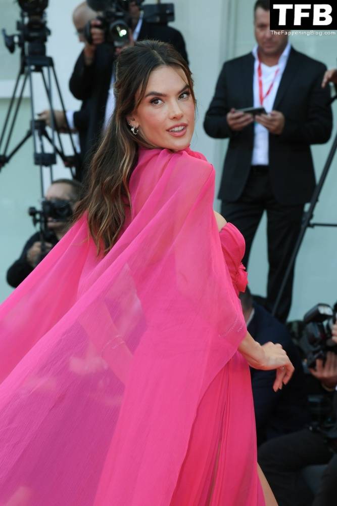 Alessandra Ambrosio Looks Stunning at the 79th Venice International Film Festival - #33