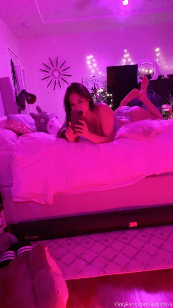 Indiefoxx Lingerie Lounging Onlyfans Set Leaked - #6