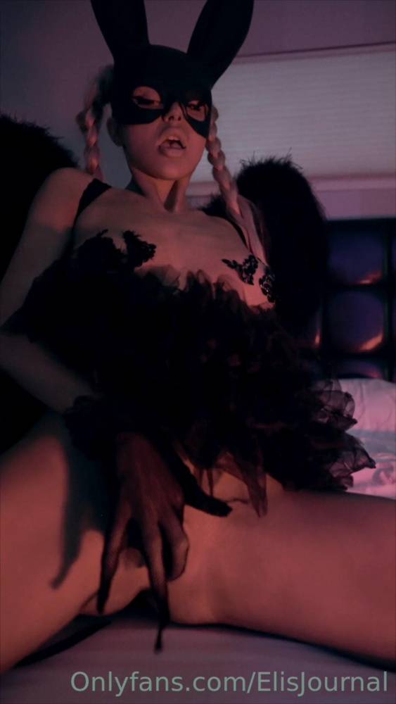 Kristen Hancher Nude Bunny Cosplay Dildo Onlyfans Video Leaked - #2