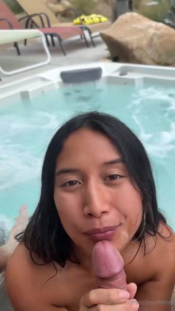 Isla Summer Nude Pool Cumshot Facial OnlyFans Video Leaked - #1