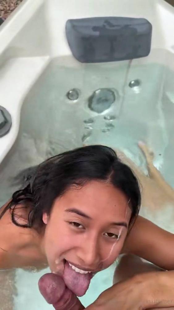 Isla Summer Nude Pool Cumshot Facial OnlyFans Video Leaked - #10