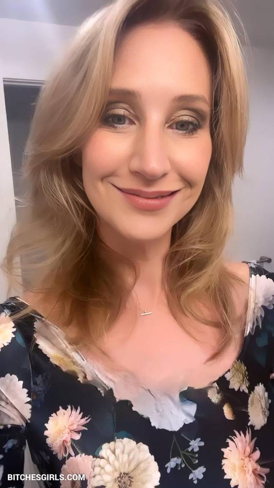 Maude Garrett Youtube Naked Influencer - Maude - #2