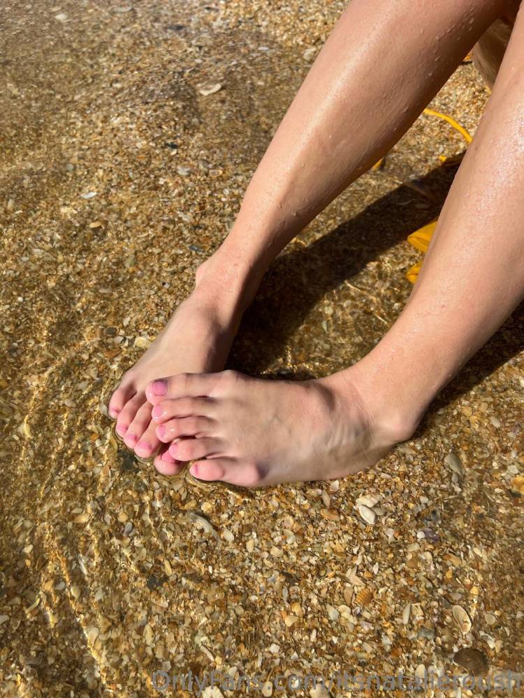 Natalie Roush Wet Feet Posing PPV Onlyfans Set Leaked - #8