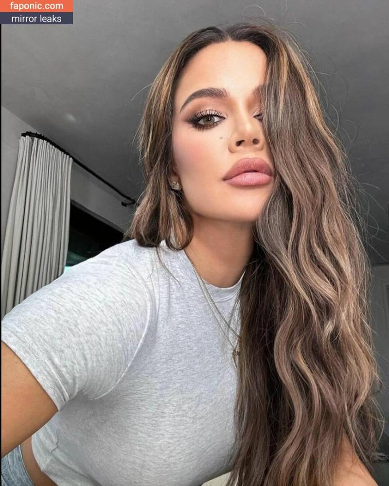 Khloe Kardashian aka khloekardashian Nude Leaks OnlyFans - #3