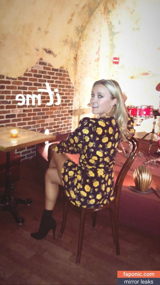 Emily Osment aka emilyosment aka ibradome aka laurenx687 Nude Leaks OnlyFans - #12