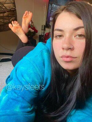 Missgoddesskayy / angelic.goddessk / kaysfeets / queenkayy.feetts / qxeen.kays.back / qxeenkay.feetts Nude Leaks - #16