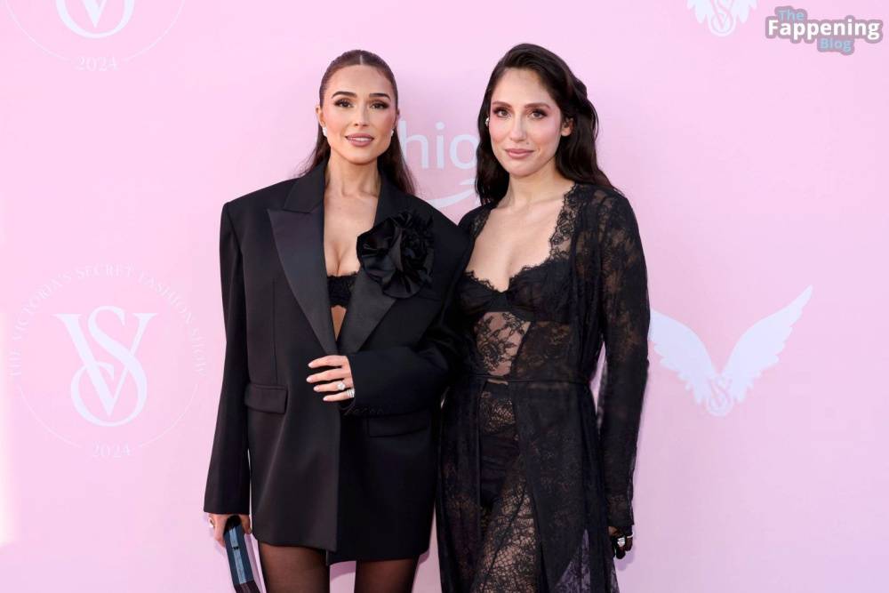 Olivia Culpo Displays Nice Cleavage at the 2024 Victoria’s Secret Show (43 Photos) - #23