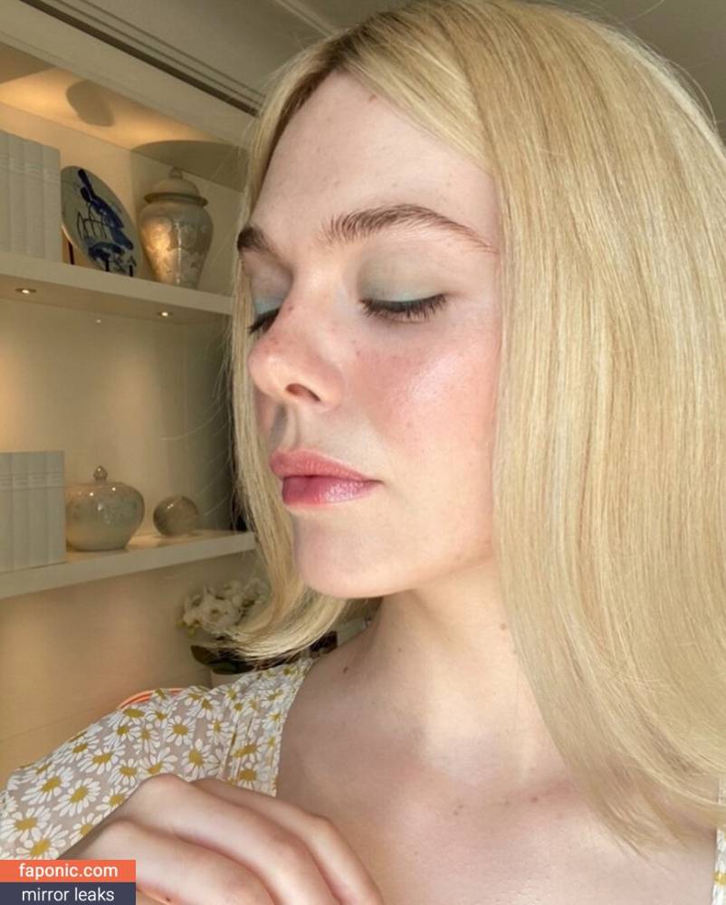 Elle Fanning aka ellefanning Nude Leaks - #20