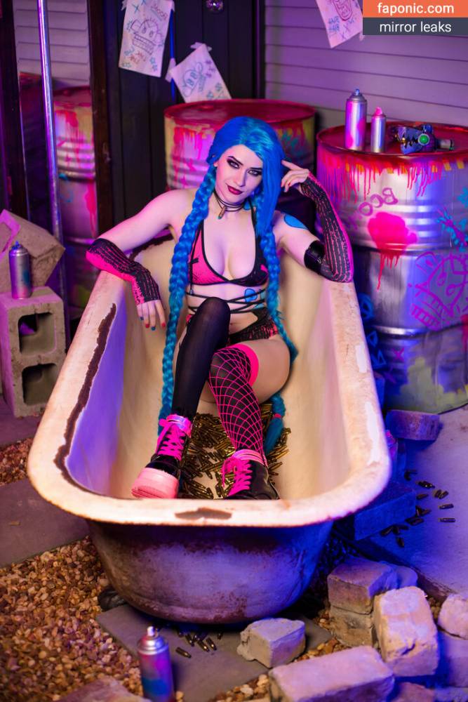 Jinx Cosplay Arcane aka LeagueLegends aka jinxedyumeria Nude Leaks OnlyFans - #12