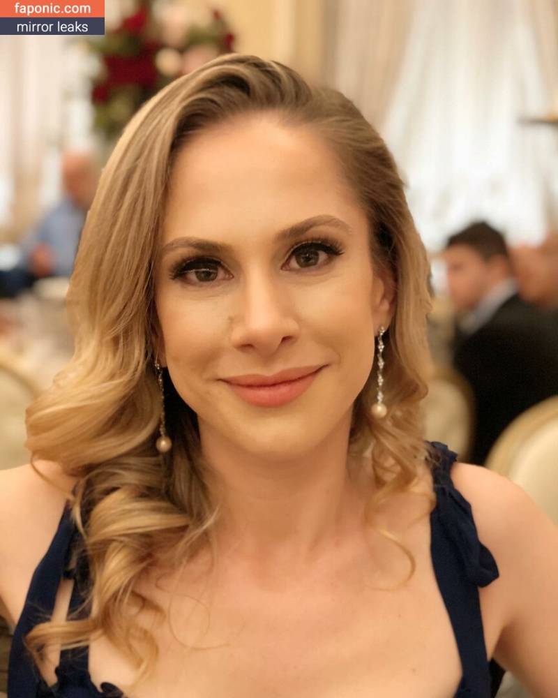 Ana Kasparian aka anakasparianofficial Nude Leaks - #5