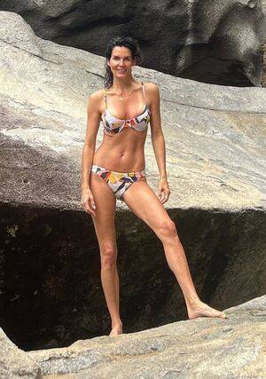 Angie Harmon / angieharmon Nude Leaks - Fapello - #19