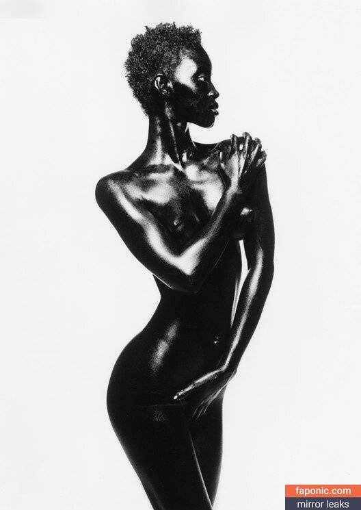 Alek Wek aka msalekwek Nude Leaks - #13