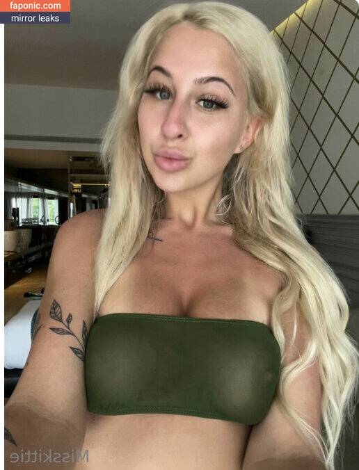 Allieerex aka Lilkittie on aka allieerexxx aka allieerexy Nude Leaks OnlyFans - #5