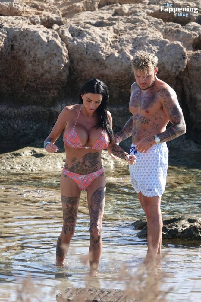 Katie Price Packs on the PDA During a Romantic Walk with JJ Slater Out in Cyprus (61 Photos) - #27