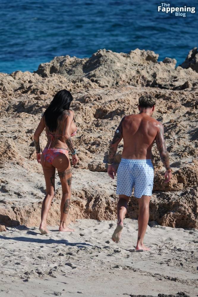 Katie Price Packs on the PDA During a Romantic Walk with JJ Slater Out in Cyprus (61 Photos) - #19