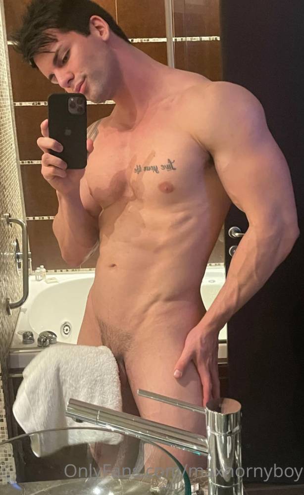 maxmarino [ maxmarino ] OnlyFans leaked photos on Hotleaks.tv - #1