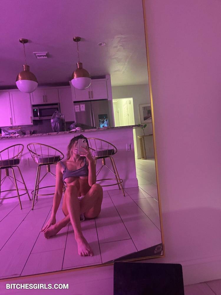 Emmy Corrine Nude Twitch - Emmy Corrine. Onlyfans Leaked Photos - #2