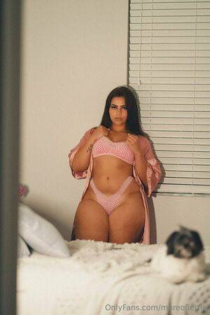 Leticia Silva / Onlylettie / moreoflettie / thicklettie Nude Leaks - #3