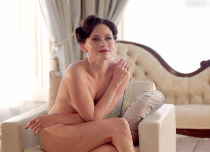 Lara Pulver Nude Leaks - Fapello - #3