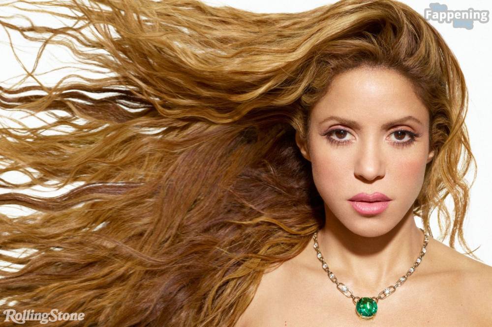 Shakira Sexy – Rolling Stone 2024 (13 Photos) - #8