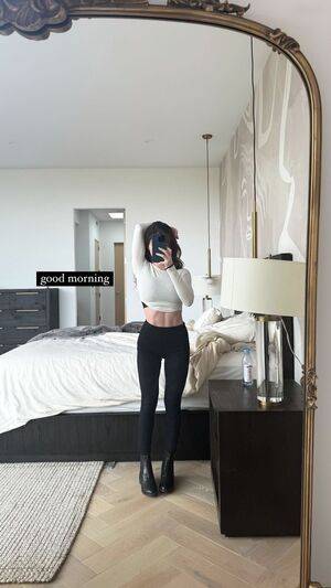 Chrissy Costansa / chrissycostanza Nude Leaks - Fapello - #3