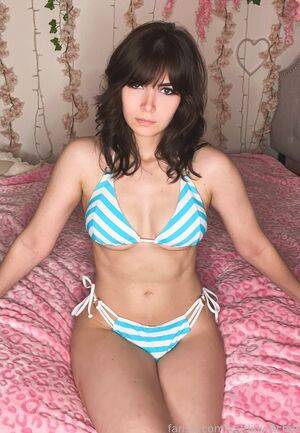 Kaitlin Witcher / kaitlinwitcher / piddleass Nude Leaks - #15