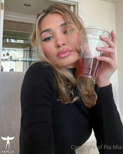 Princesspiamia / princesspiamia Nude Leaks OnlyFans - TheFap - #4