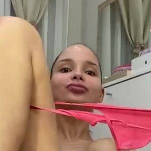 Adelalinka / adelalinka_twinz / gal_gadot Nude Leaks - #1