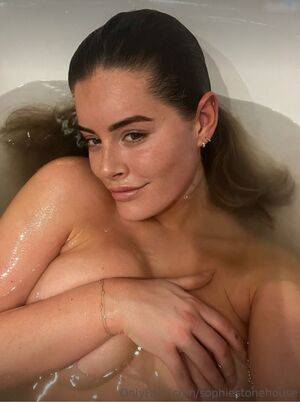 Sophie Stonehouse / sophiestonehouse Nude Leaks - #6