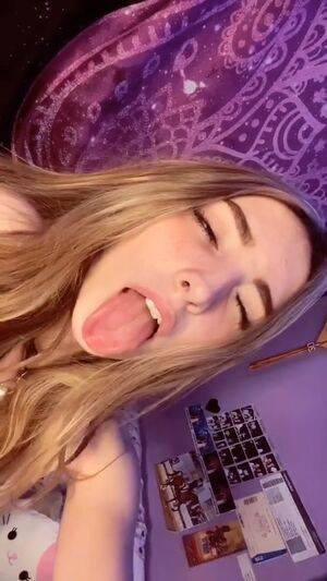 Ahegao / Drool Girls / Long Tongue / ahegaoselfies / lovelucy Nude Leaks - #11